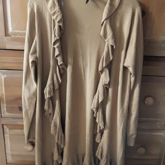 Cardigan - Picture 1 of 1